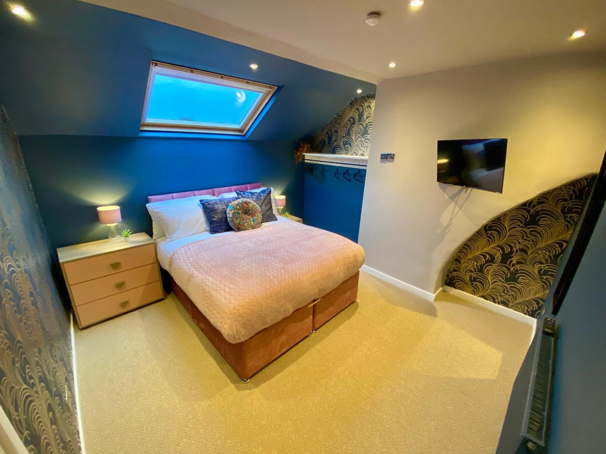 Entire Modern House Liverpool, 6 Bedrooms Bagian luar foto